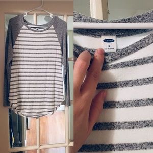 SOLD Perfect striped long sleeve sweater